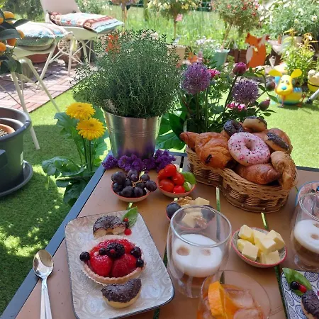 Gemuetliches In Ruhiger Umgebung In Privatwohnung Homestay